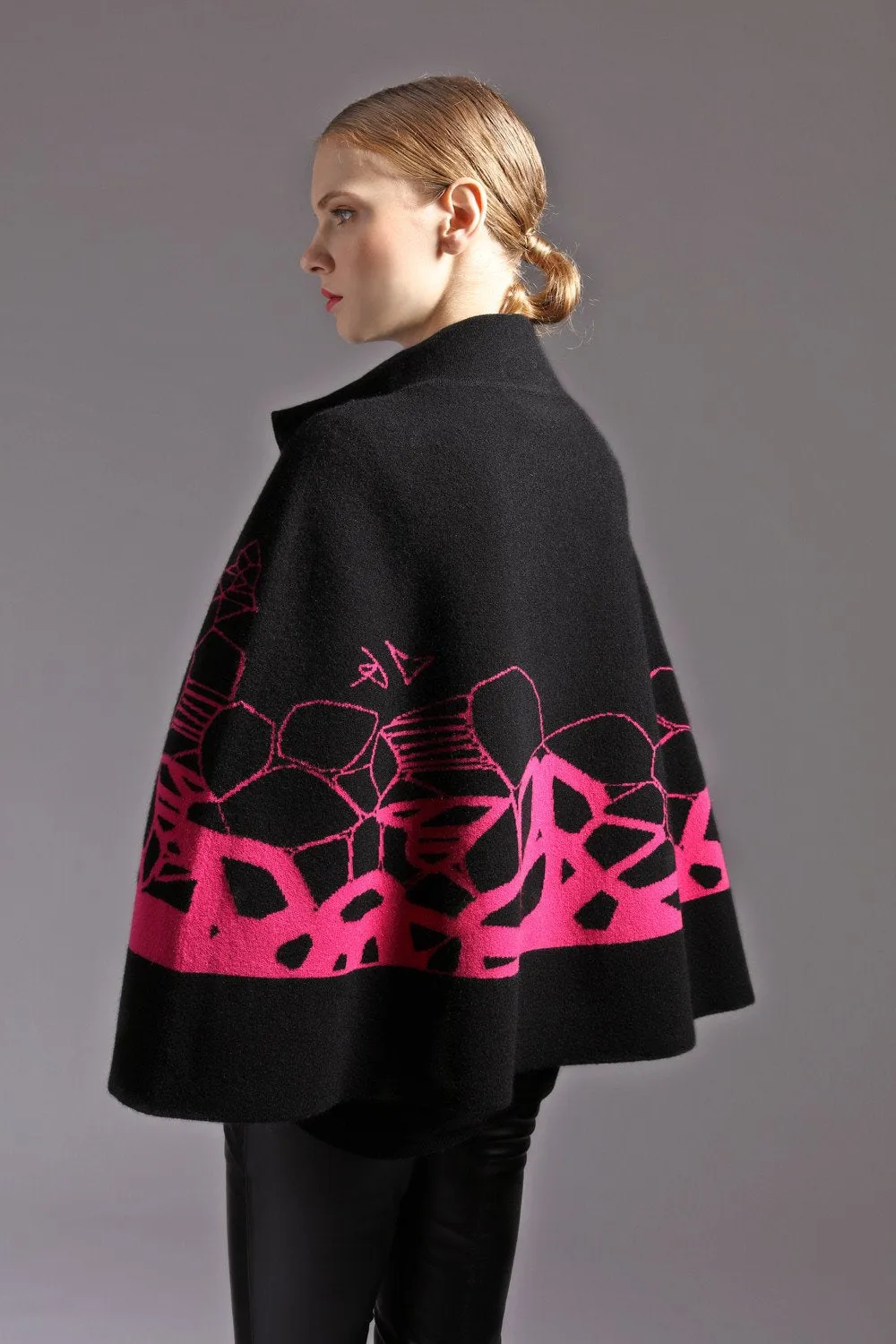 100% cashmere handmade reversible poncho (short coat)