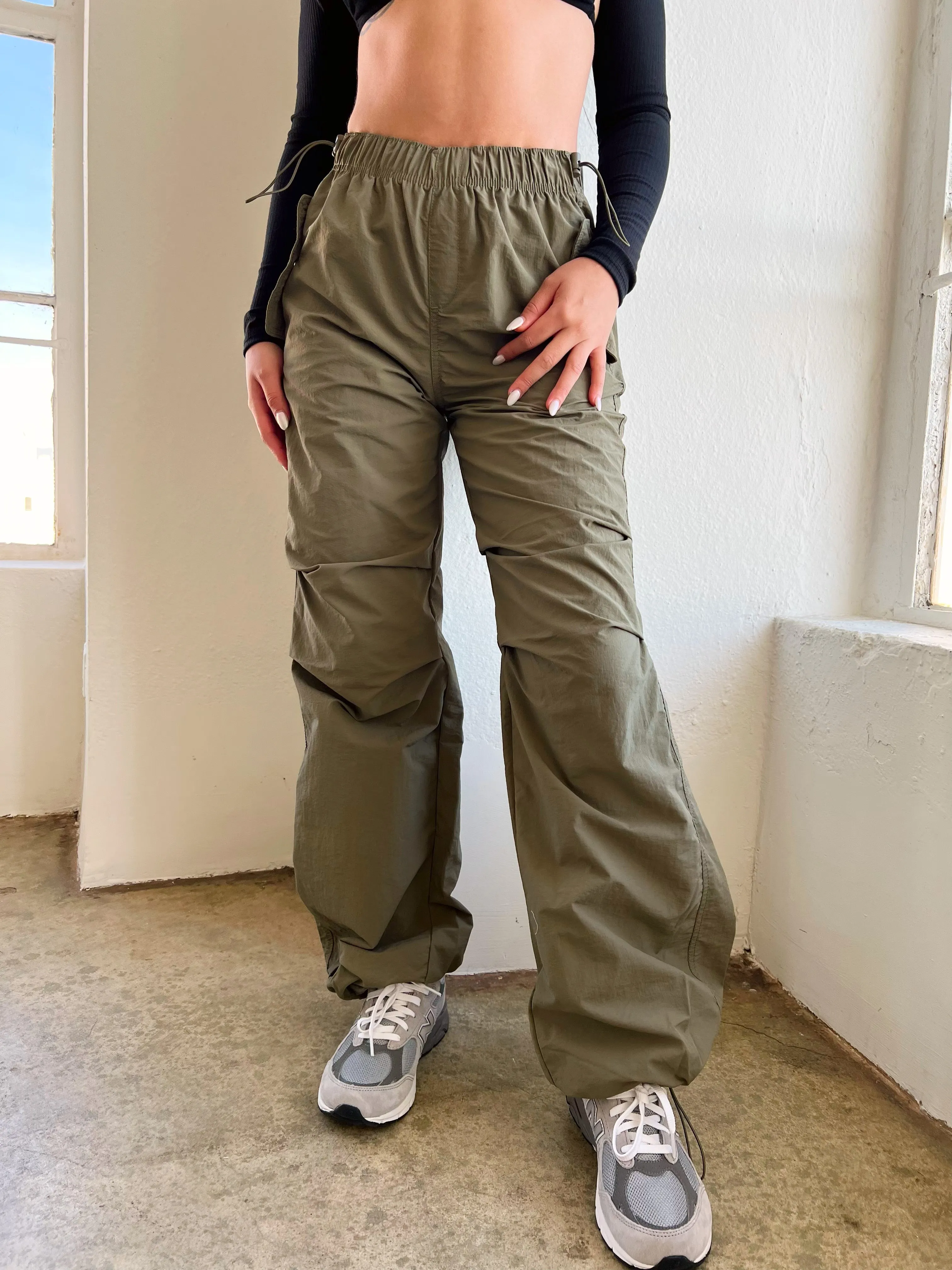 Alexa Cargo Pants (Olive)