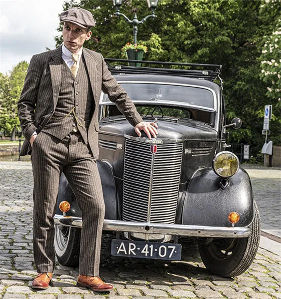 BROWN PINSTRIPE TWEED 3 PIECE SUIT