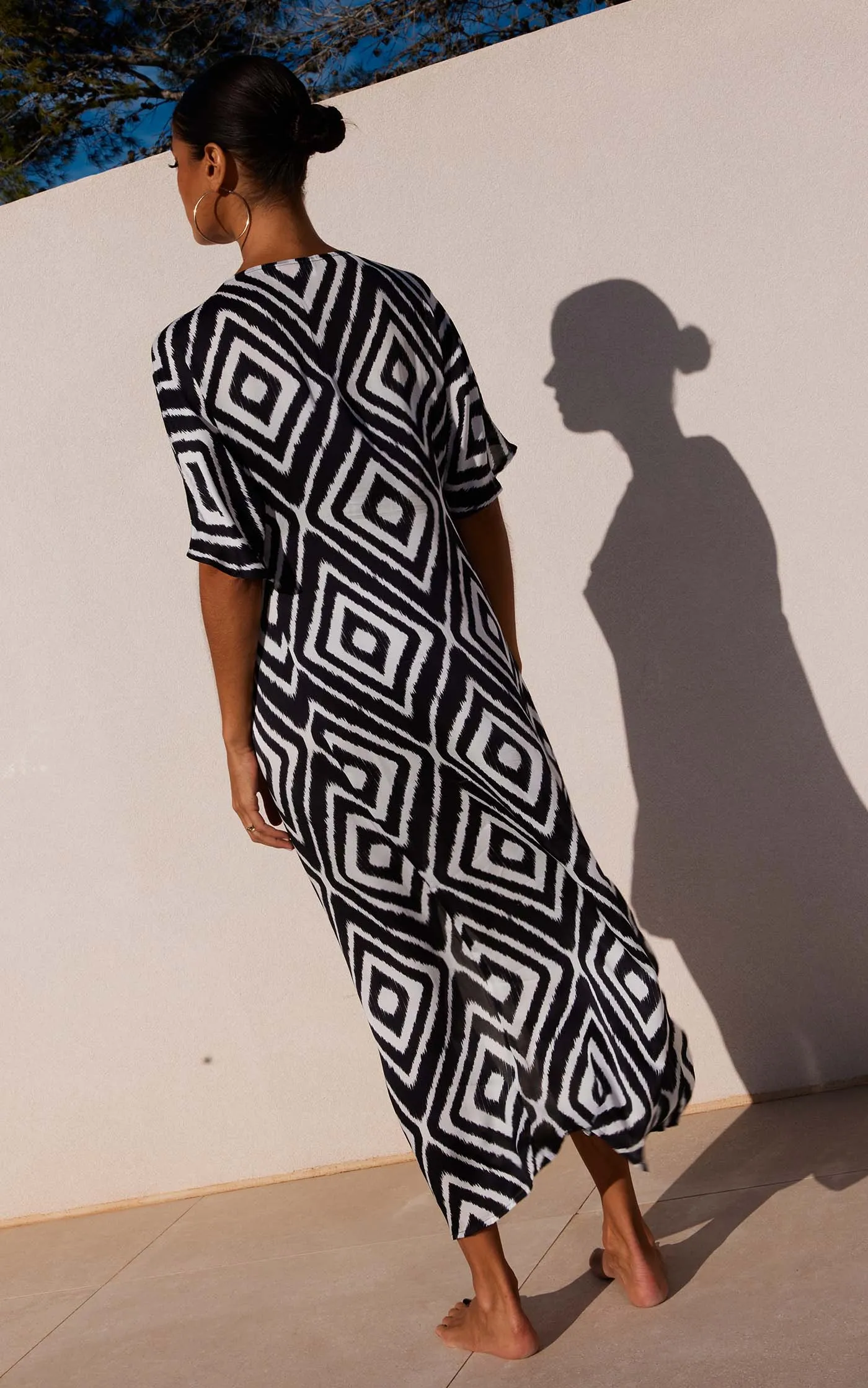 HALO Makuna Kaftan in Ikat