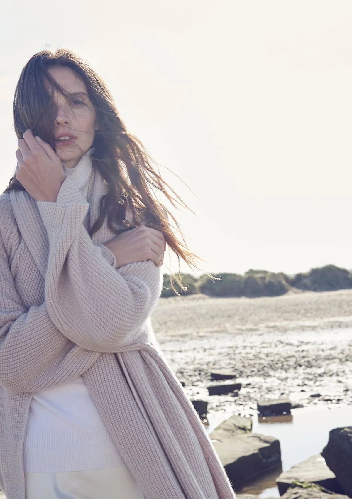 Ribbed Cashmere Coat with Detachable Scarf in Ballet Pink