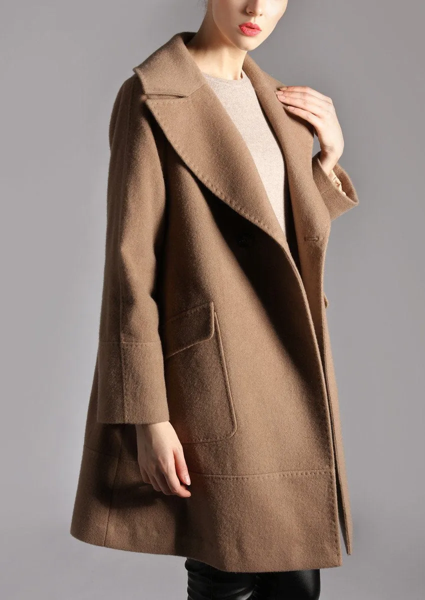 Single-breasted cashmere coat